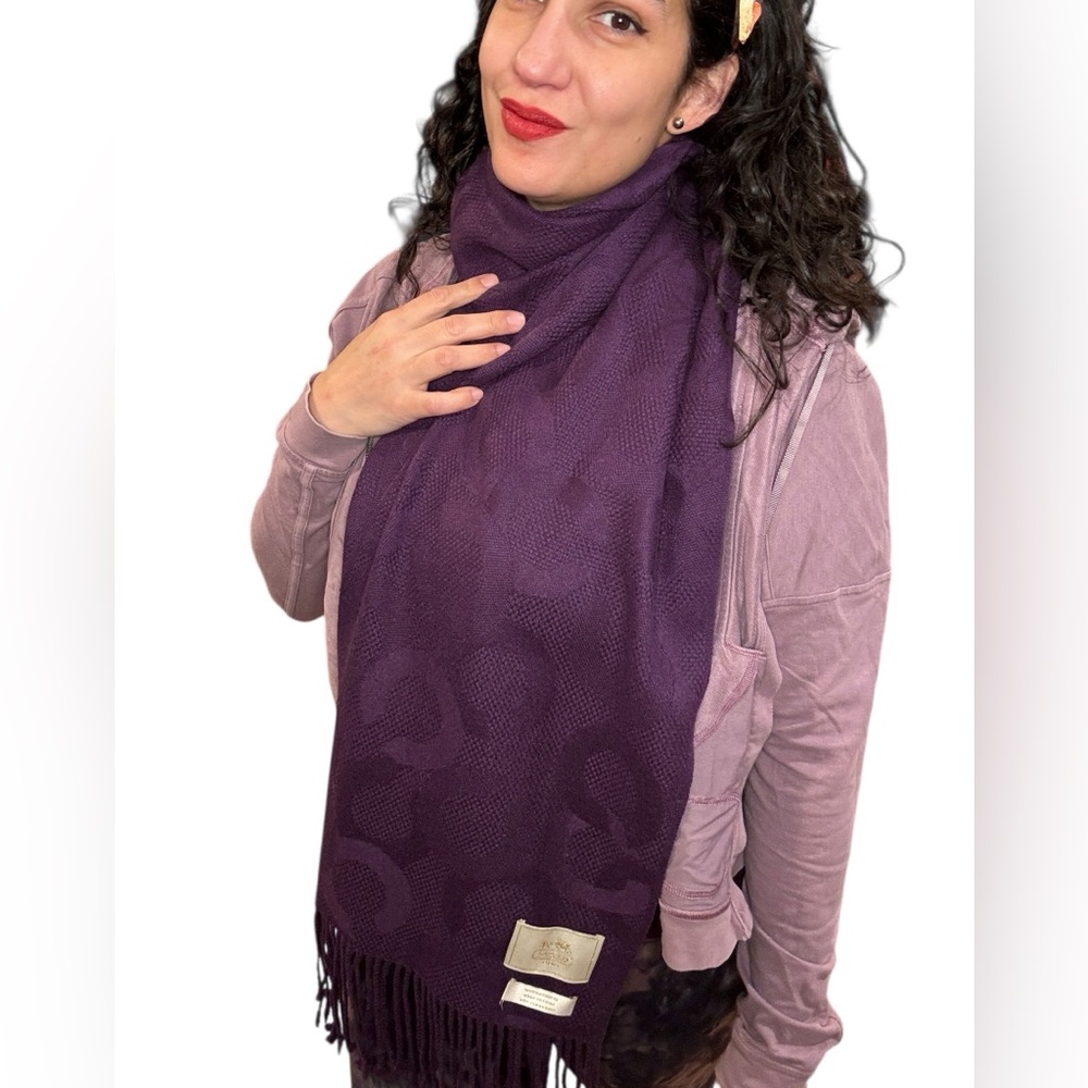 Coach Vintage Purple Op C Cashmere Fringe Soft Luxe Winter Weap - Picture 3 of 5